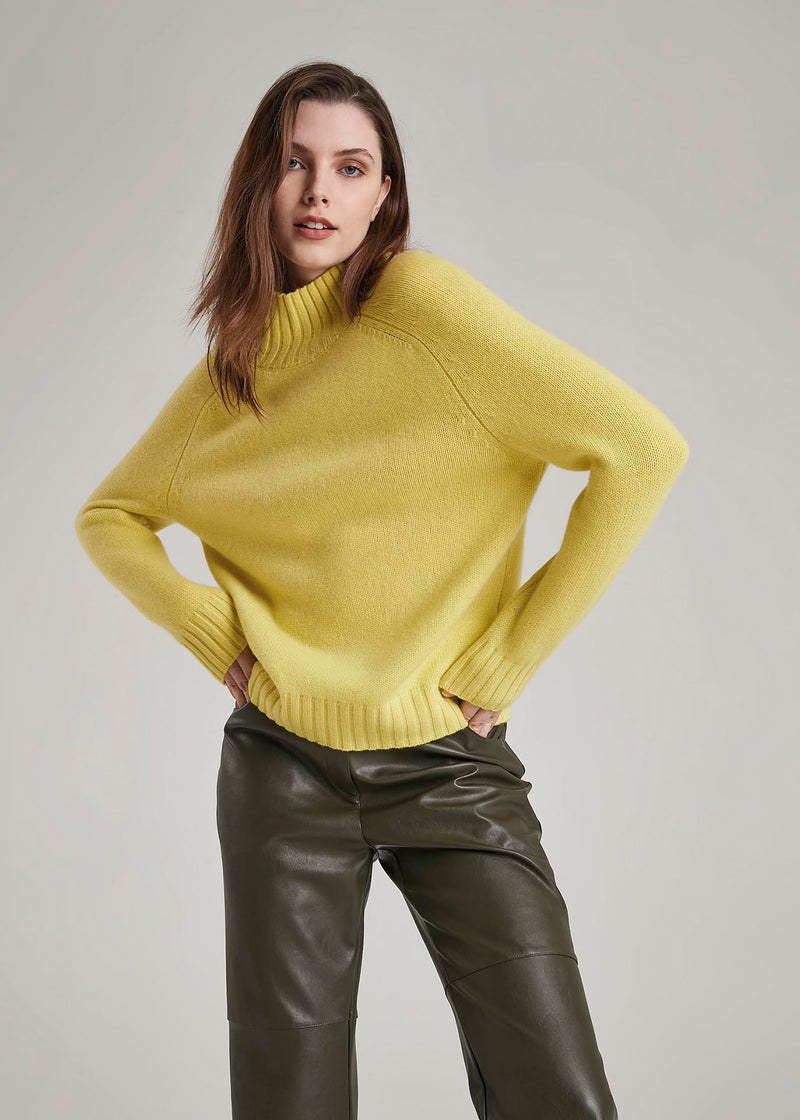 Purotatto Mock Neck Cashmere Sweater in Soft Camel – Timeless