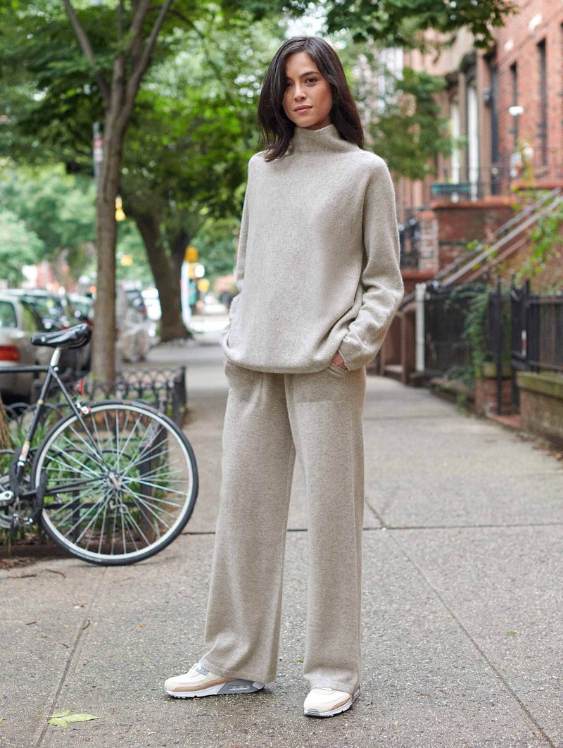 White + Warren Cashmere Luxe Stand Neck Sweater - Grey Heather Timeless Martha's Vineyard
