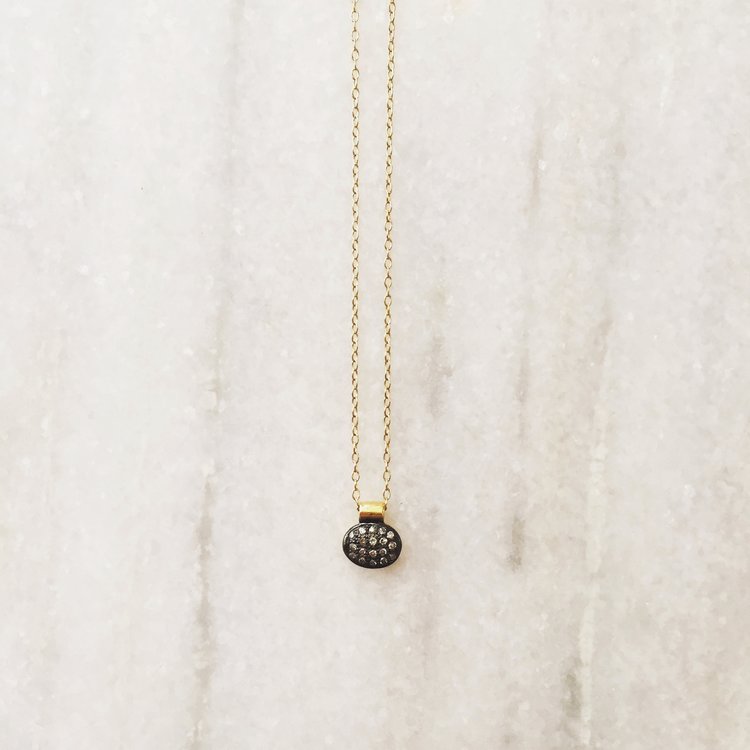 5 Octobre Arno Petite Necklace Timeless Martha's Vineyard
