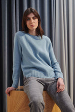 Purotatto Cashmere Crewneck Timeless Martha's Vineyard